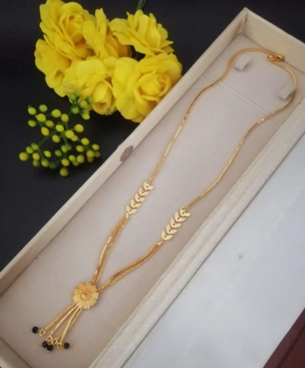 Dream Shades Yellow Gold Layered Necklace - Yellow Gold, Free Size